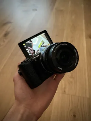 Sony Alpha a5000 Cámara Digital