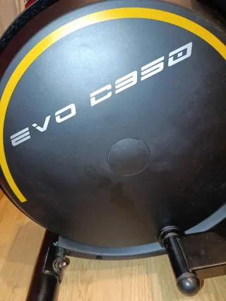 Bicicleta Elíptica EvoC950(precio algo negociable)