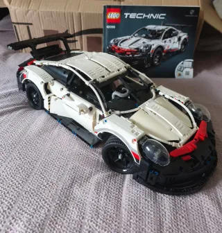 LEGO Technic Porsche 911 RSR 42096