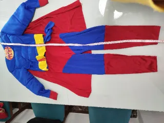 Disfraz infantil superhéroe.