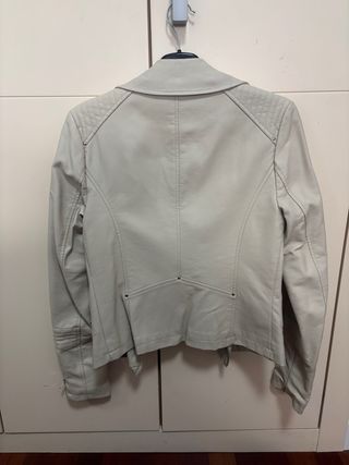 Chaqueta de piel ONLY beige