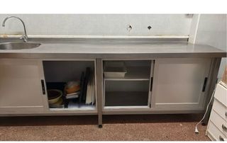 Obrador de acero inoxidable con pila