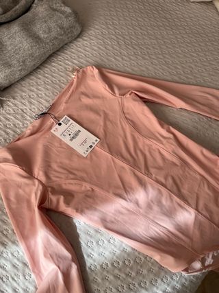 Body Zara rosa manga larga talla S