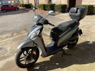 Kymco Miller 125 Plata