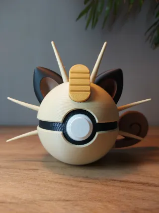 Meowth inspired Poké Ball