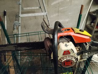 Motosierra Blitz 600