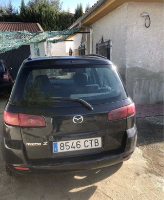 Mazda 2 2004