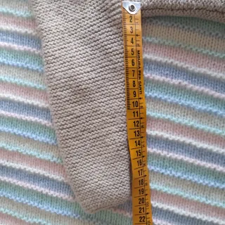 Jersey bebé niña hecho a mano