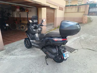 Piaggio MP3 530 HPE ABS