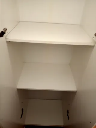 Armadio Multiuso a 2 Ante e 3 Ripiani