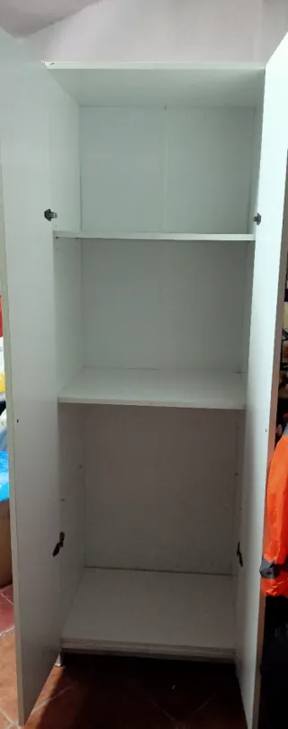 Armadio Multiuso a 2 Ante e 3 Ripiani
