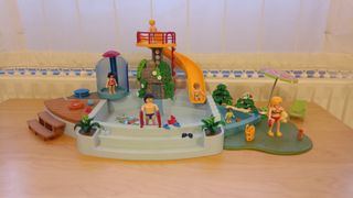 Playmobil Piscina con tobogán Ref 4858