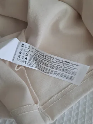 Camiseta Pull&Bear chico beige