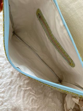 Cartera de piel efecto piel de serpiente