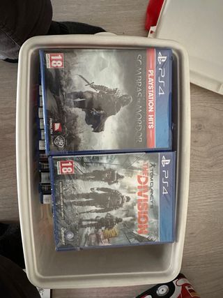 PS4 (PlayStation 4) con 2 mandos