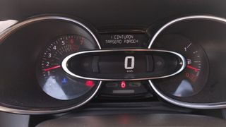 Renault Clio Limited TCe 56 kW (76 CV)