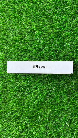 Caja iPhone 12 Negro