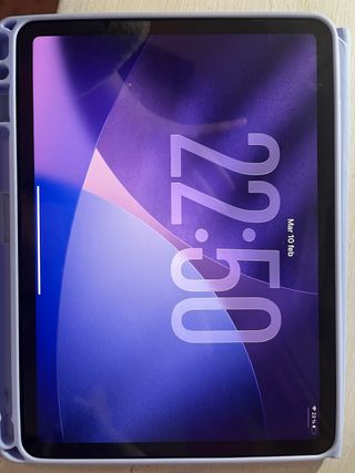 iPad Air Morado (+funda)