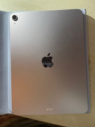 iPad Air Morado (+funda)