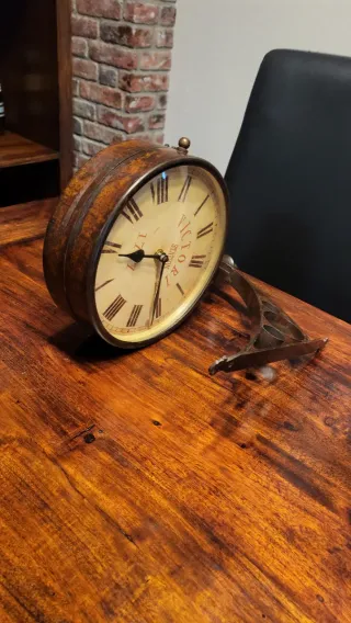 Reloj de pared doble cara estilo antiguo