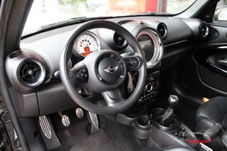MINI Paceman 2013