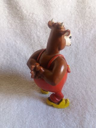 Figura PVC Toro Toribio Yolanda