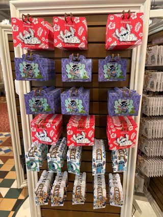 Pins Disneyland Paris Febrero 2026