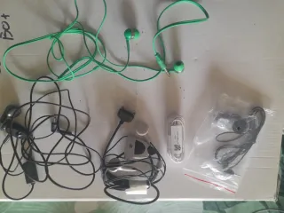 Set 4 Mouse USB, Telecamera, Cuffie Auricolari