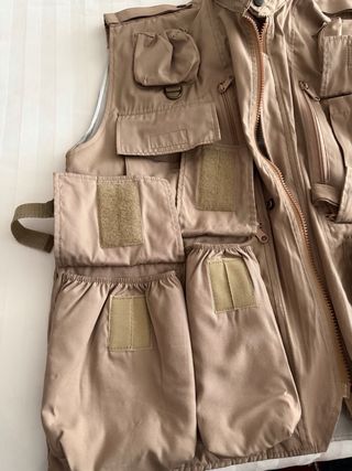 Chaleco Konix Multibolsillos Beige