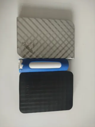 Lote de productos electrónicos