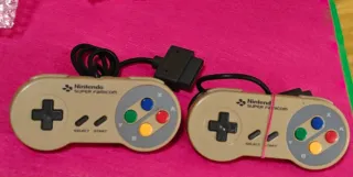 2 Mandos Nintendo Super Famicom (SNES)