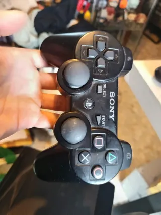 Consola PS3 Super Slim Negra + 3 Mandos