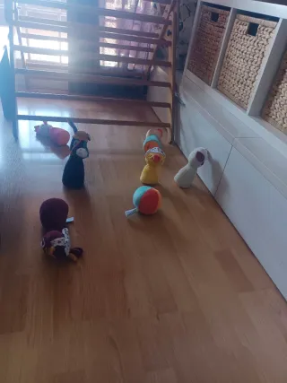 Juego Bolos Infantil Animales Peluche Lilliputiens