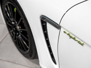Porsche Panamera S E-Hybrid