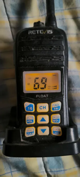 Walkie VHF portátil flotante RT-55