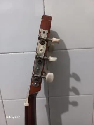 Guitarra Clásica Acústica