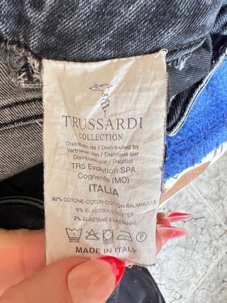 Trussardi Jeans Negro Lavado Skinny W