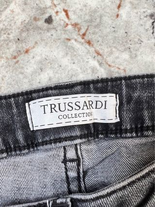Trussardi Jeans Negro Lavado Skinny W