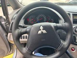 Mitsubishi Grandis 2.0 CRDI