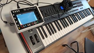 Sintetizador Zynthian mini v2 + RPI4 4Gb