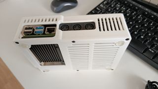 Sintetizador Zynthian mini v2 + RPI4 4Gb