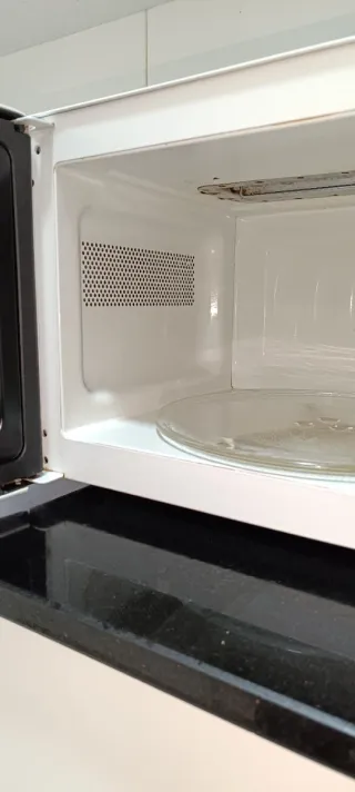 Microondas + Grill marca LG muy buen estado