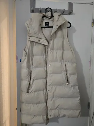 Chaleco Zara Beige