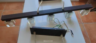 Lámpara de techo moderna cristal y madera