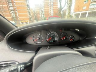 Chrysler Stratus 1998