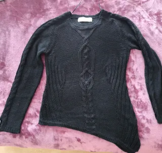 Jersey negro trenzado asimétrico