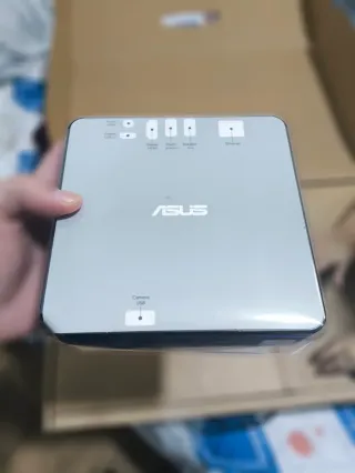 Mini PC Asus Intel Core i7 8550u 8th Gen