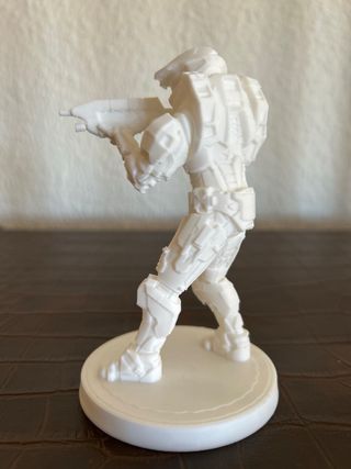 Figura decorativa militar blanca