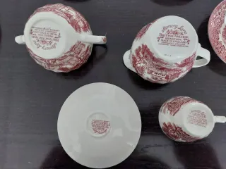 Juego café de fina porcelana inglesa 12 tazas