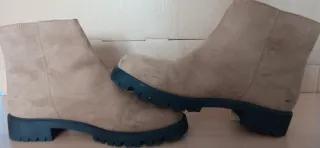 Botas
